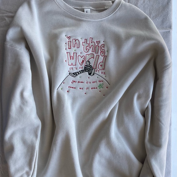 Harry Styles Sweatshirt New will be made when ordered Bella Canvas Sweatshirt - Picture 2 of 2